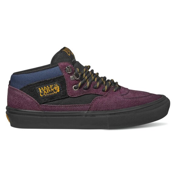 Vans - Vans Half Cap Outdoor Sneaker